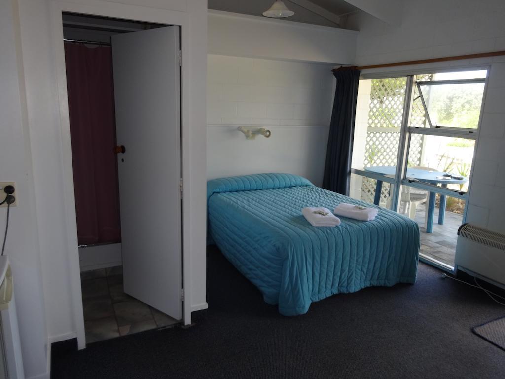 Ninety Mile Beach Holiday Park Waipapakauri Oda fotoğraf